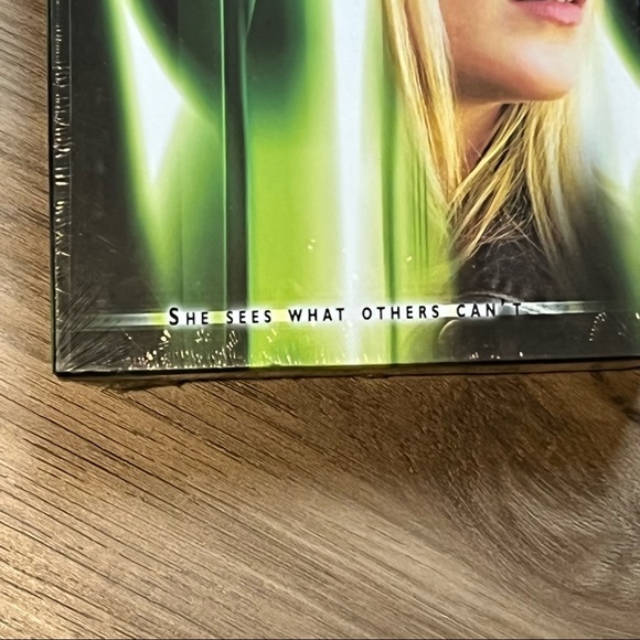 NWT Medium DVD TV Series Season 1 - Picture 4 of 11